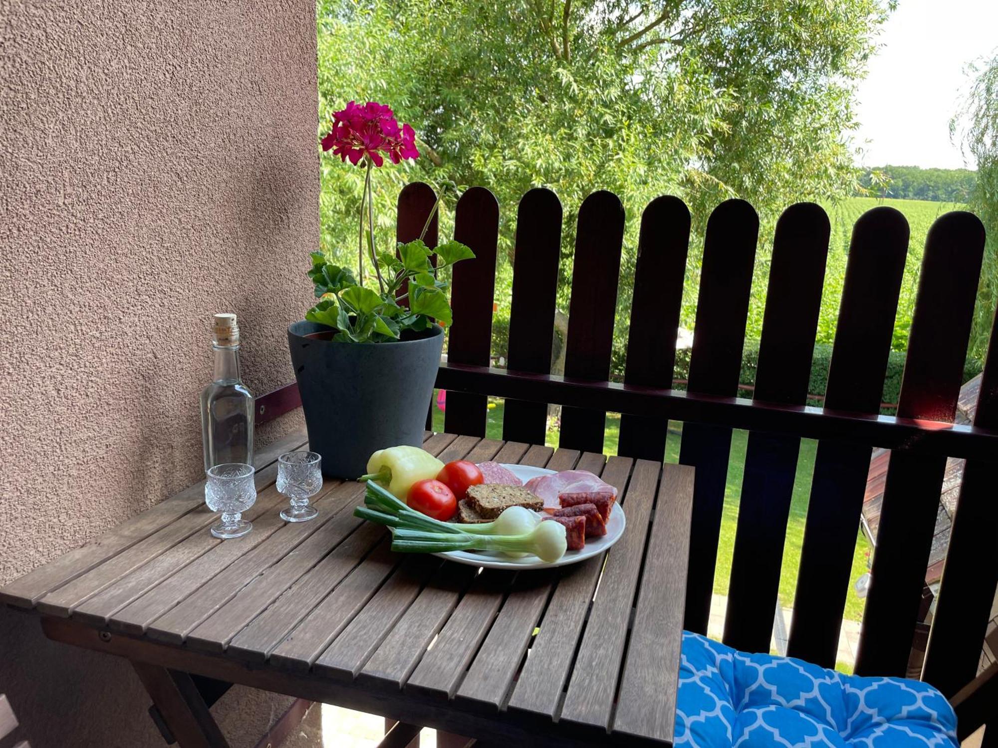 Linett Apartman Hajdúszoboszló Exteriér fotografie